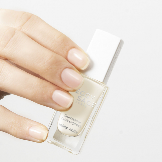 Cure Express Θεραπεία νυχιών - milky white 11ml Cure Express Θεραπεία νυχιών - milky white 11ml