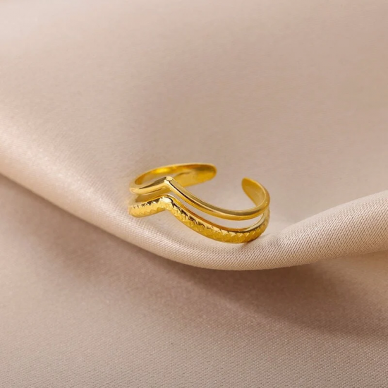 Wishbone Ring Gold